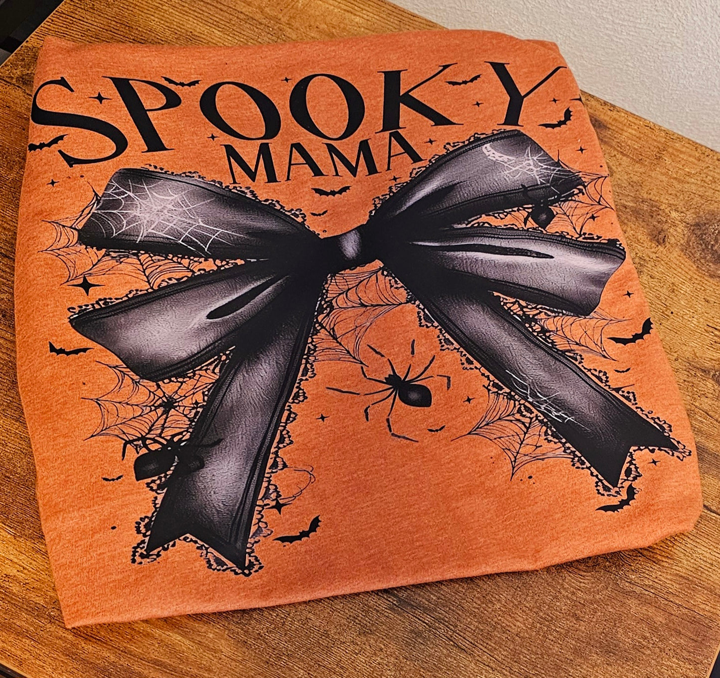 Spooky Mama Tee